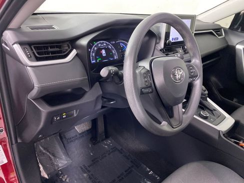 Certified 2024 Toyota RAV4 XLE image 10