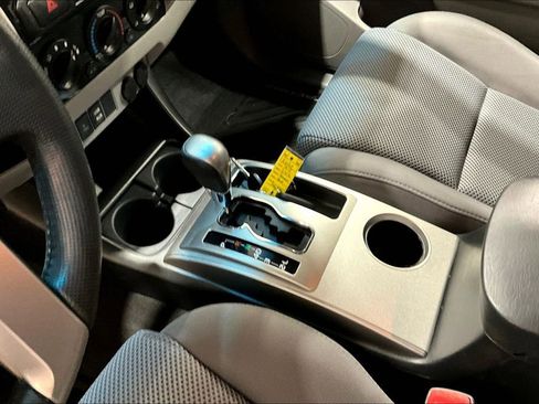 Used 2015 Toyota Tacoma 4x4 Double Cab w/ TRD Off-Road Package image 13