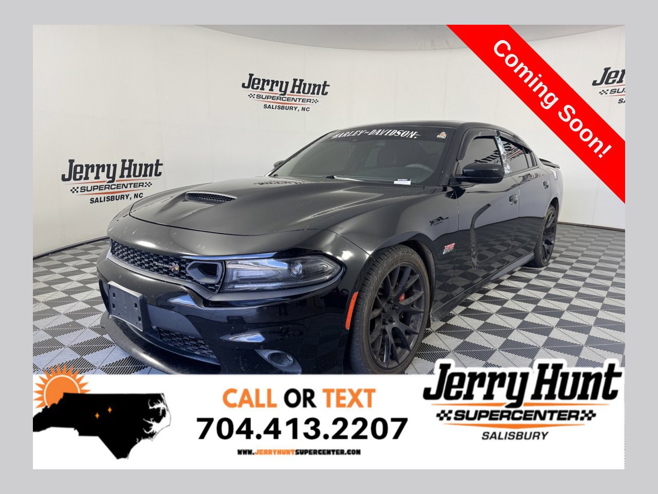 Used 2019 Dodge Charger Scat Pack w/ Technology Group RWD image 1