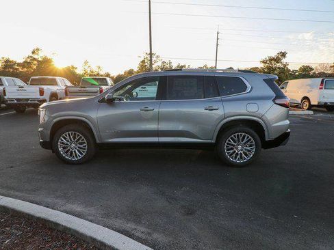 New 2026 GMC Acadia Denali w/ Super Cruise Package image 5