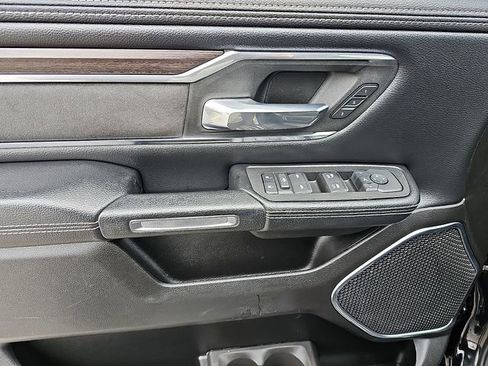 Used 2025 RAM 1500 Laramie AWD/4WD image 14