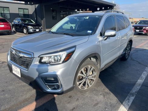 Used 2020 Subaru Forester Limited image 1