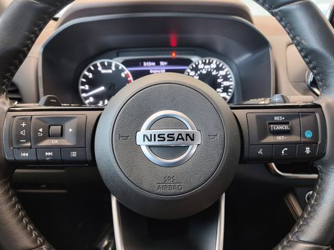 Used 2021 Nissan Rogue SL FWD image 19