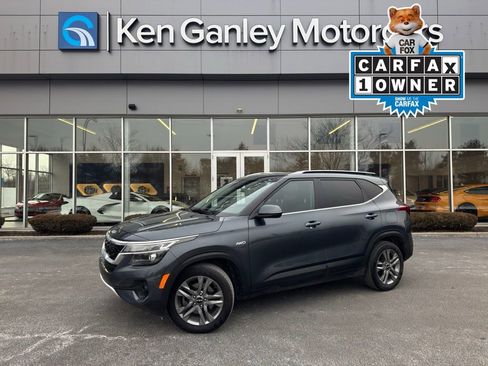 Used 2022 Kia Seltos S image 1