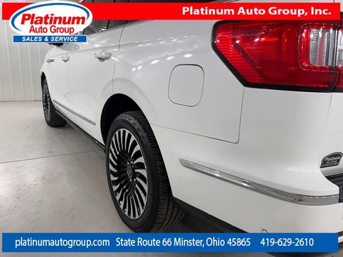 Used 2020 Lincoln Navigator Black Label w/ Cargo Convenience Package AWD/4WD image 50