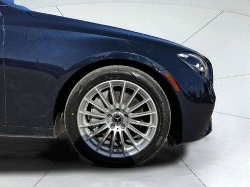 Used 2022 Mercedes-Benz E 350 4MATIC Sedan image 53