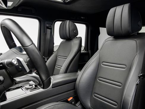 Used 2022 Mercedes-Benz G 550 w/ Exclusive Interior Package image 30
