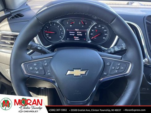 Certified 2024 Chevrolet Equinox LT FWD image 18