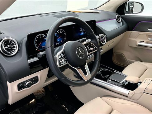 Certified 2023 Mercedes-Benz GLA 250 image 19