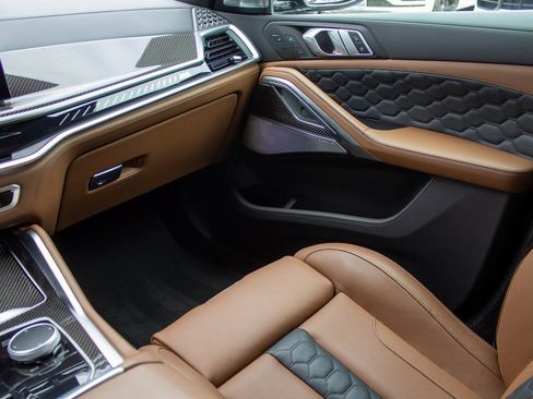 Used 2024 BMW X6 M Competition w/ Executive Package image 20