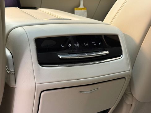 New 2025 Cadillac Escalade Sport Platinum w/ LPO, ONYX Package image 52