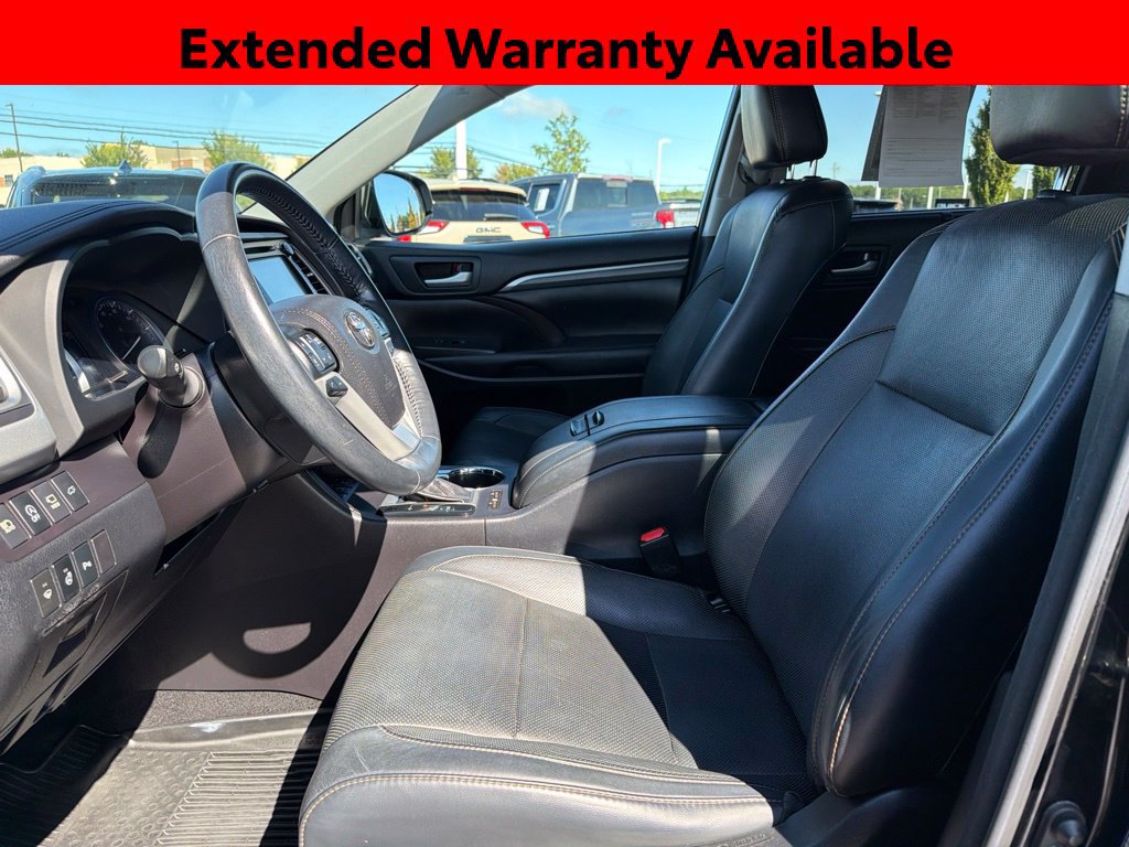 Used 2018 Toyota Highlander Limited Platinum AWD/4WD image 13