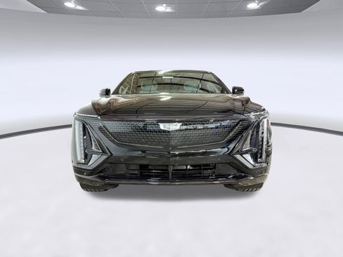 New 2026 Cadillac Lyriq Premium Sport AWD/4WD image 6