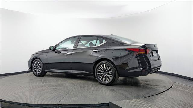 Used 2025 Nissan Altima 2.5 SV FWD image 6
