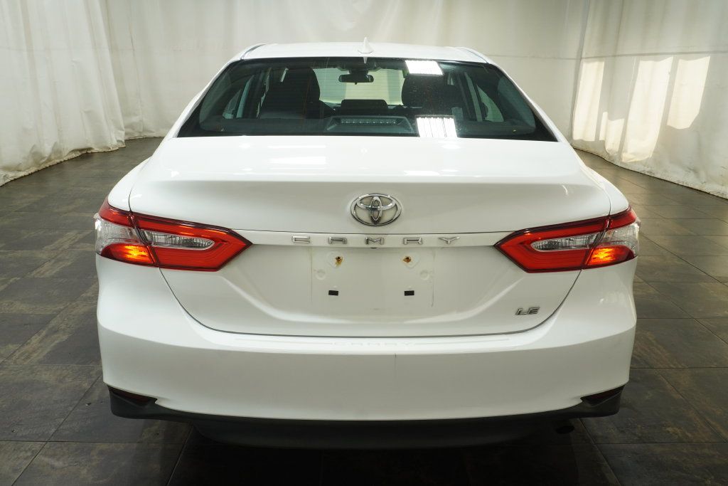 Used 2020 Toyota Camry LE FWD image 5