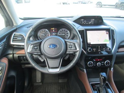 Used 2021 Subaru Forester Touring image 15