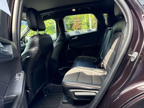 Used 2023 Ford Escape ST-Line w/ Tech Pack #1 AWD/4WD image 21