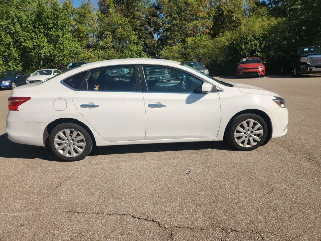Used 2019 Nissan Sentra S FWD image 5
