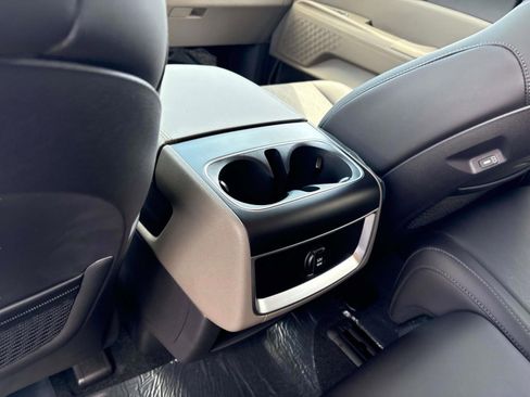 New 2026 Kia Carnival LXS image 13