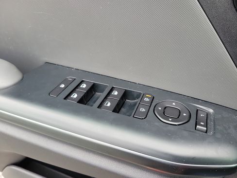 Certified 2025 Kia K4 FWD image 20
