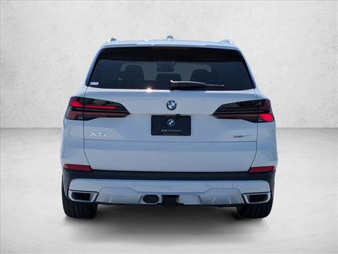 New 2026 BMW X5 xDrive40i w/ Off-Road Package AWD/4WD image 8