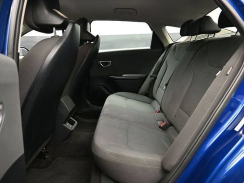Used 2025 Kia K4 FWD image 25