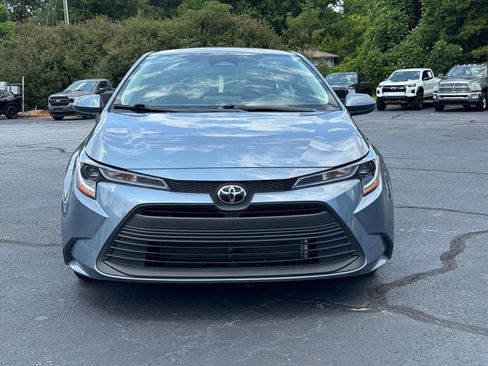 Used 2026 Toyota Corolla LE FWD image 8