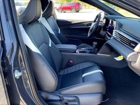 Certified 2026 Toyota Camry SE w/ Convenience Package image 9