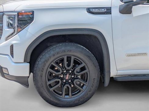 Used 2023 GMC Sierra 1500 Elevation w/ Preferred Package AWD/4WD image 14