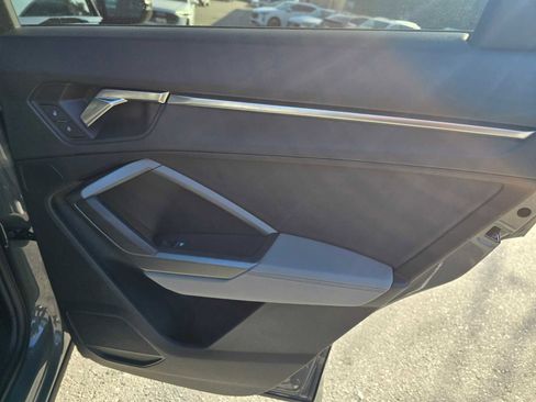 Certified 2025 Audi Q3 2.0T Premium image 13