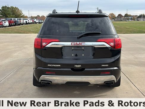 Used 2017 GMC Acadia Denali w/ Technology Package image 8