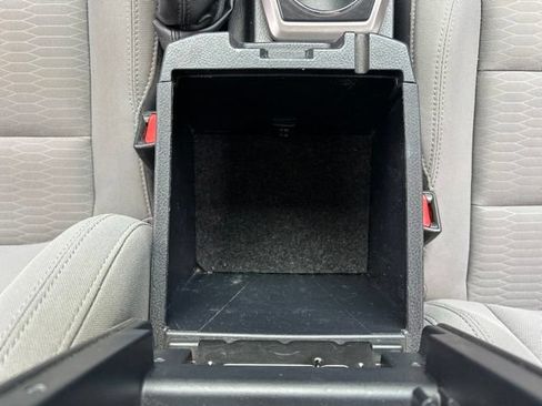 Used 2019 Toyota Tacoma SR5 AWD/4WD image 51