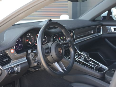 Certified 2023 Porsche Panamera Platinum Edition RWD image 4