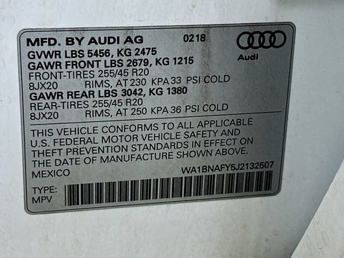 Used 2018 Audi Q5 2.0T Premium Plus w/ Premium Plus Package AWD/4WD image 40