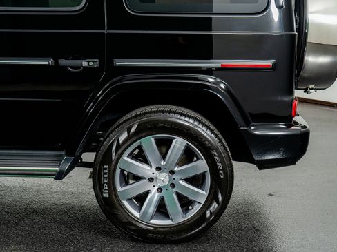 Used 2024 Mercedes-Benz G 550 G 550 image 17