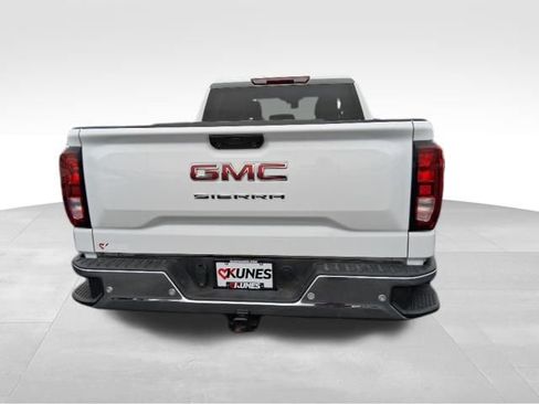 Used 2025 GMC Sierra 1500 Pro w/ Pro Value Package image 9
