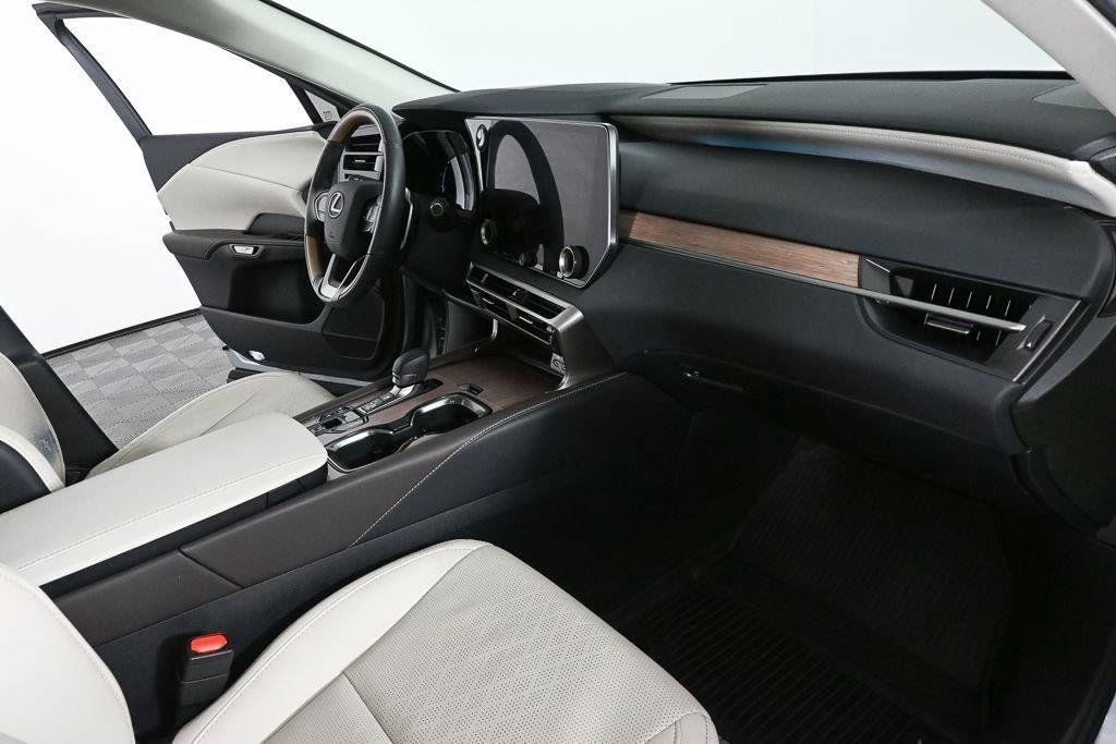 Used 2024 Lexus RX 350 w/ Technology Package AWD/4WD image 23