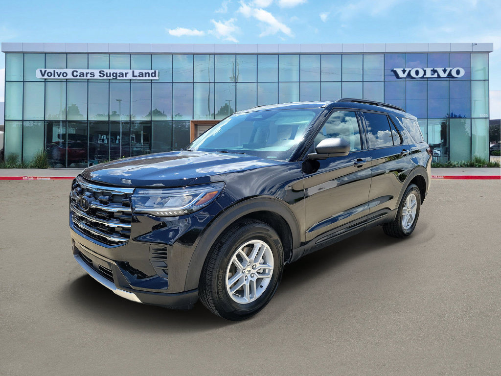 Used 2026 Ford Explorer Active AWD/4WD image 1