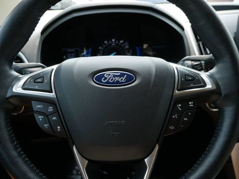 Certified 2024 Ford Edge SEL w/ Convenience Package AWD/4WD image 22