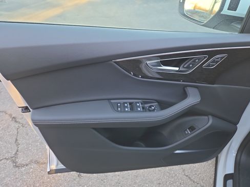 New 2026 Audi Q8 Premium Plus image 5