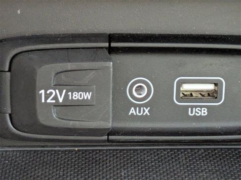 Used 2019 Genesis G70 2.0T Advanced w/ Elite Package image 25