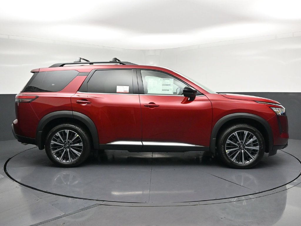 New 2026 Nissan Pathfinder Platinum AWD/4WD image 28