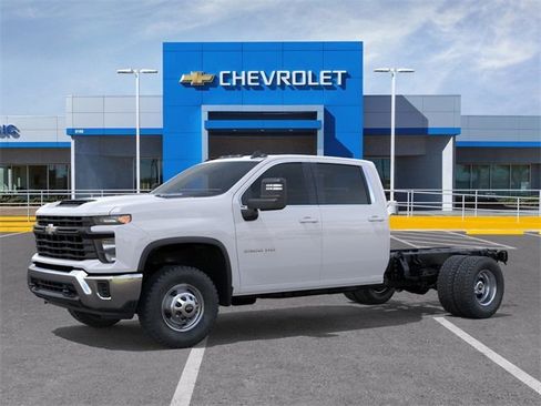New 2025 Chevrolet Silverado 3500 W/T w/ WT Convenience Package AWD/4WD image 2