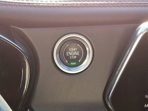 Used 2019 Chevrolet Blazer RS image 25