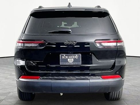New 2025 Jeep Grand Cherokee L Altitude AWD/4WD image 4