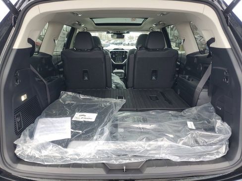 New 2026 Subaru Ascent Limited image 33