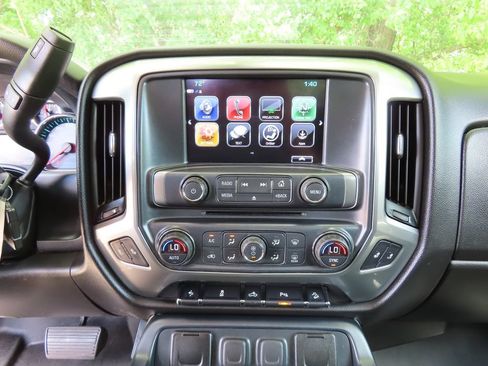 Used 2017 Chevrolet Silverado 1500 LT w/ LPO, Black Pack AWD/4WD image 20