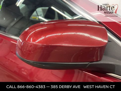 Used 2017 Toyota Camry LE image 9