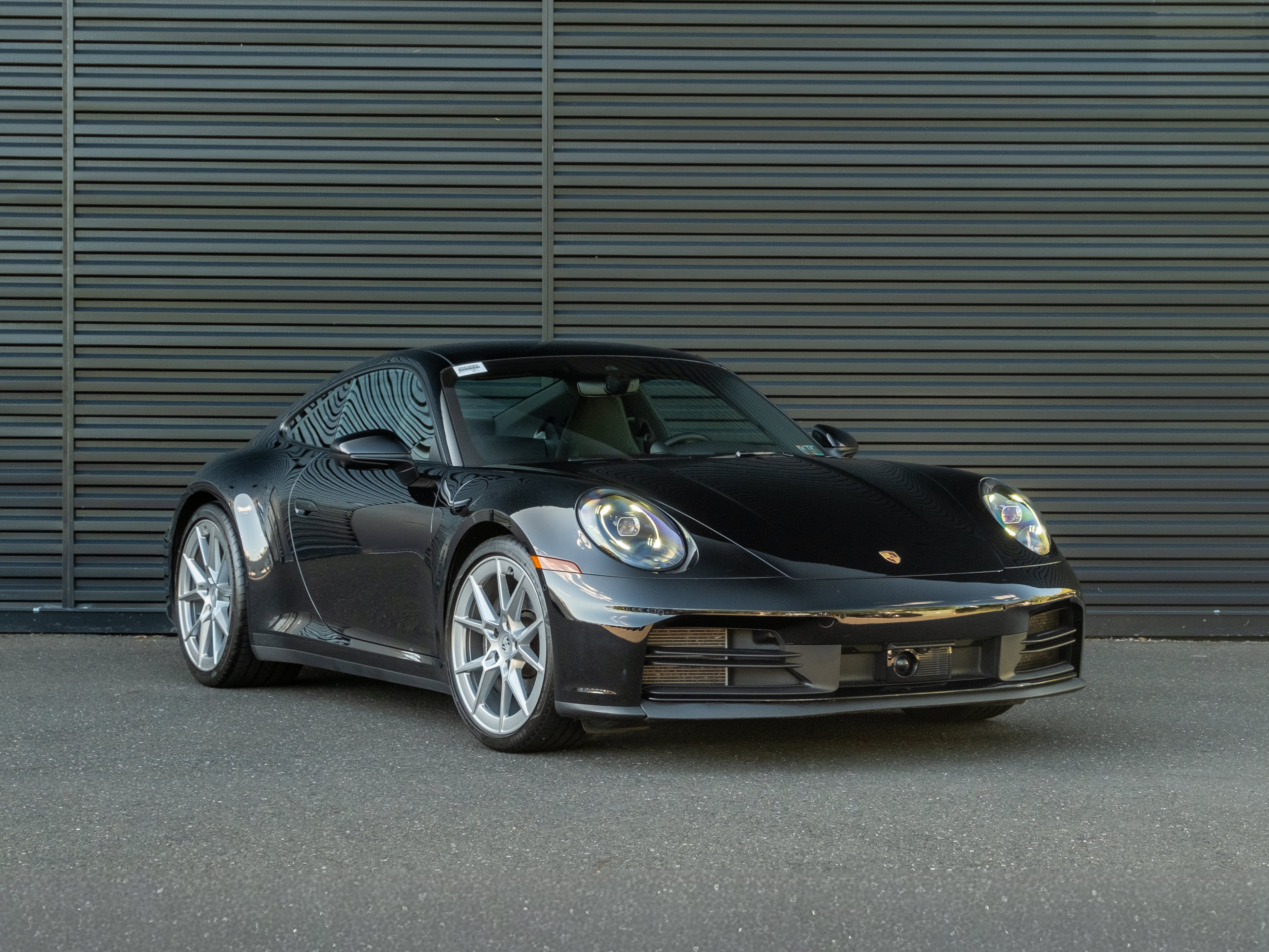 Certified 2025 Porsche 911 Carrera RWD image 10