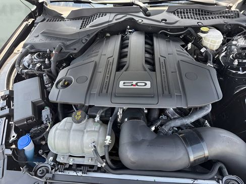 Used 2022 Ford Mustang GT w/ Equipment Group 301A RWD image 21